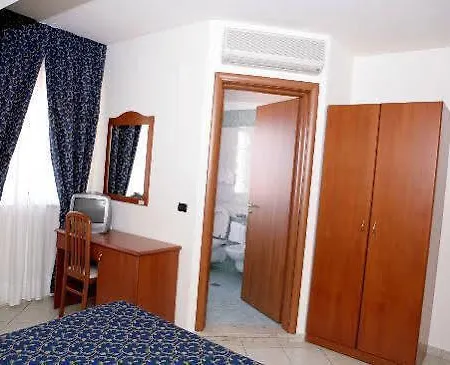 Hotel Castelmonardo