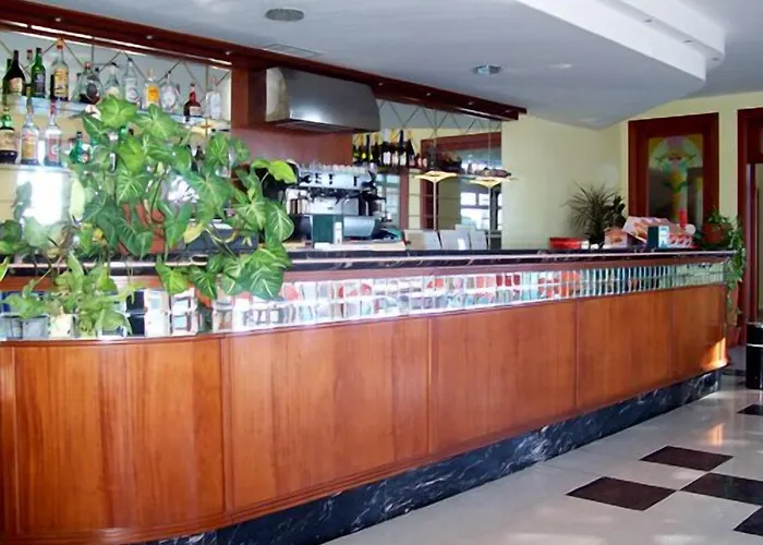 Castelmonardo מלון 3*