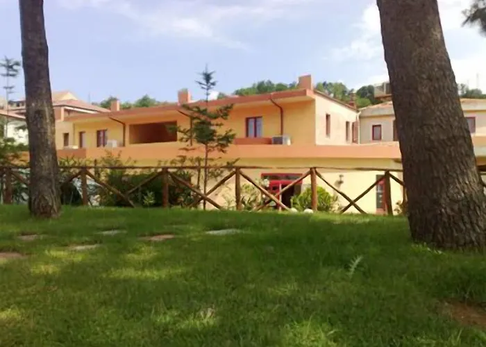 Castelmonardo 3* Filadelfia